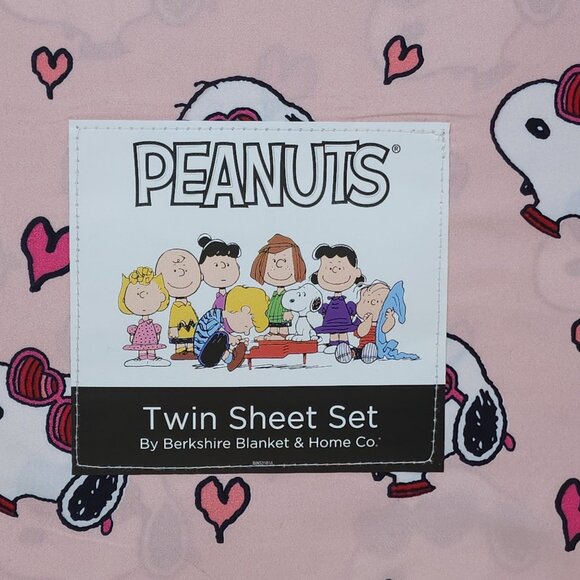 Peanuts Snoopy Twin Sheet Set Pink Hearts By Berkshire Valentines Day Glasses - Picture 3 of 8